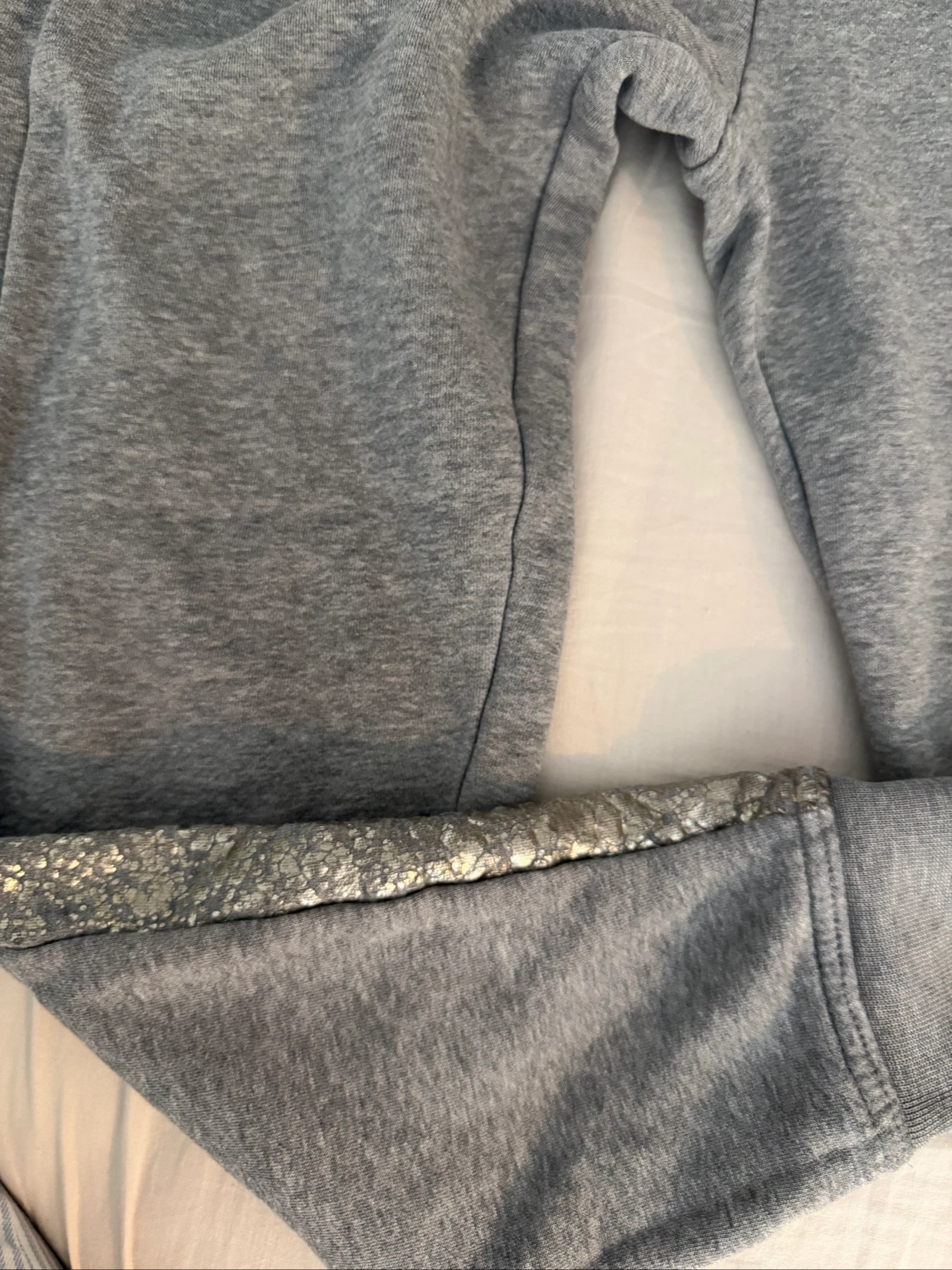 Moleton Nike detalhes dourados – photo 3